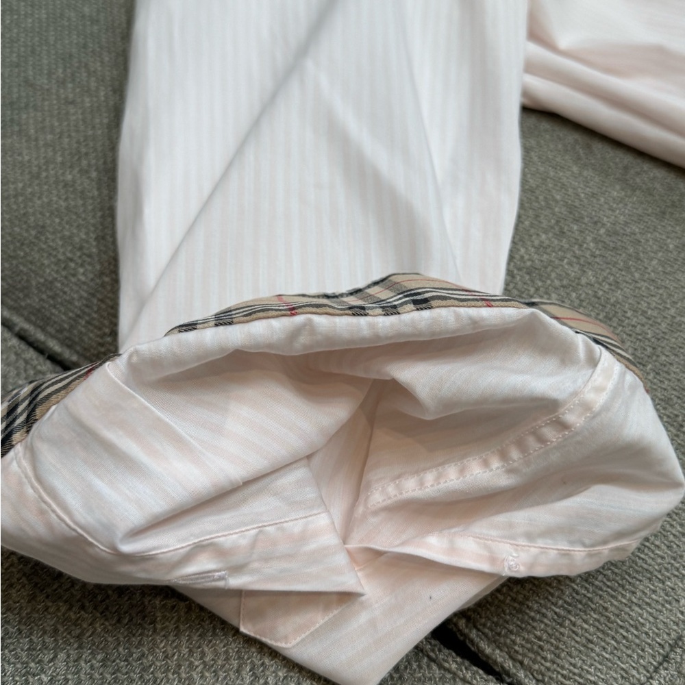 Burberry Men's Striped White Shirt with Check Cuffs - Picture 6 of 12